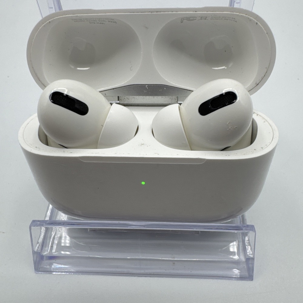 Apple AirPods Pro 1st Generation Magsafe Charging Case White MLWK3AM/A